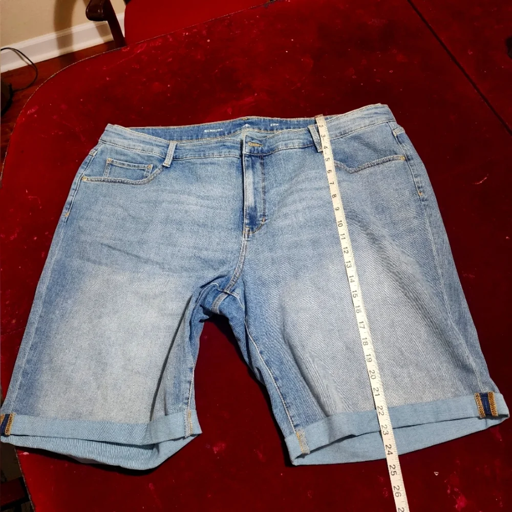 NWOT ... St. John's Bay Jeans Shorts - Picture 7 of 9